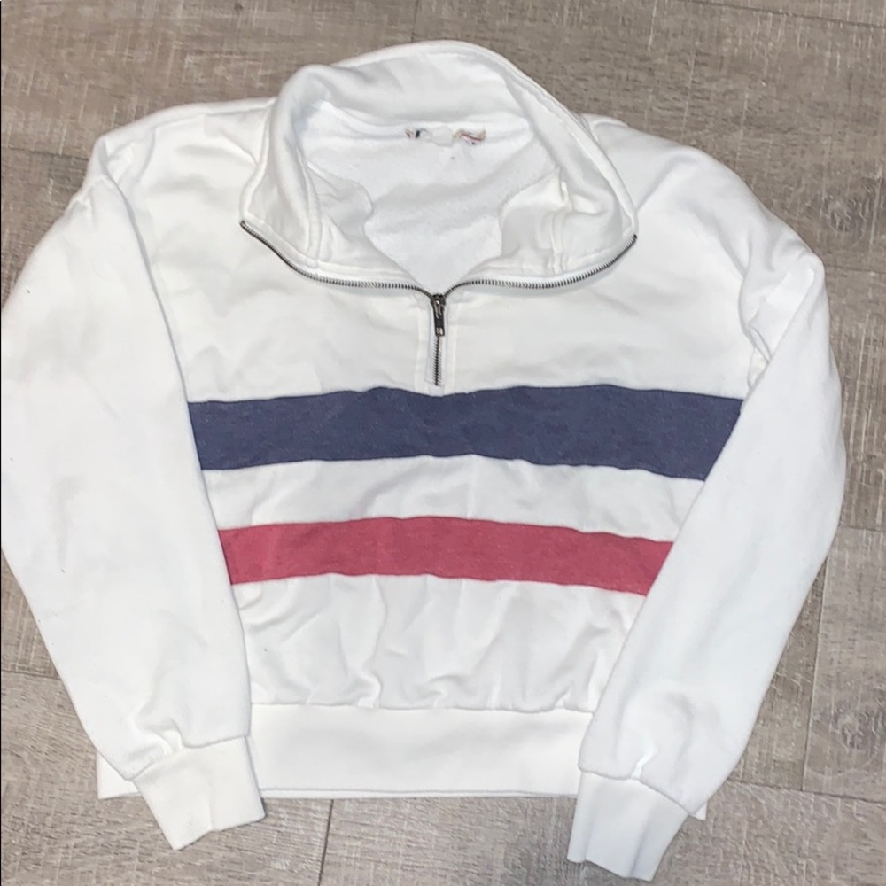 sweatshirt